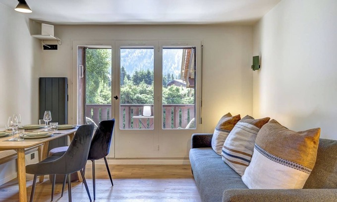 Les Praz-de-Chamonix Apartment | Cocoon 1CH Balcony | Parking | HomeCine | CentrePraz