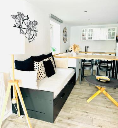 Coo House | Cocoon