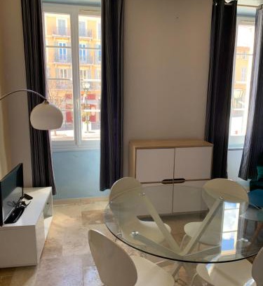 Hyeres City Centre Apartment | Coeur de Hyeres
