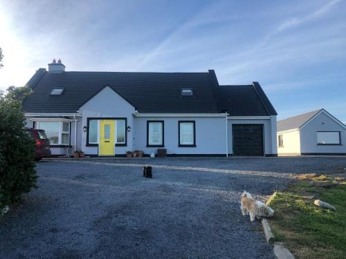 Banna Bed & Breakfast | Cois na mara bridges of Ross V15 T677