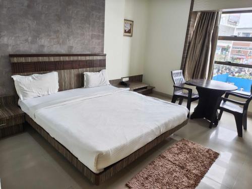 Daulatabad Hotel | Collection O Aurangabad Central Bus Terminal