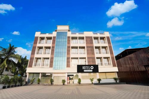 Vasai Hotel | Collection O Vasai Express Highway