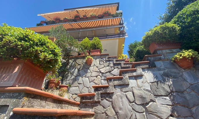 Vezzano Ligure House | Collimare Rooms and Sailing
