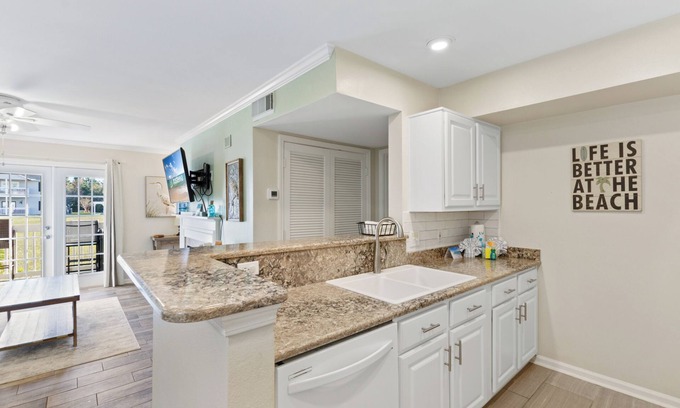 Gulf Shores Condo | Colony Club H6