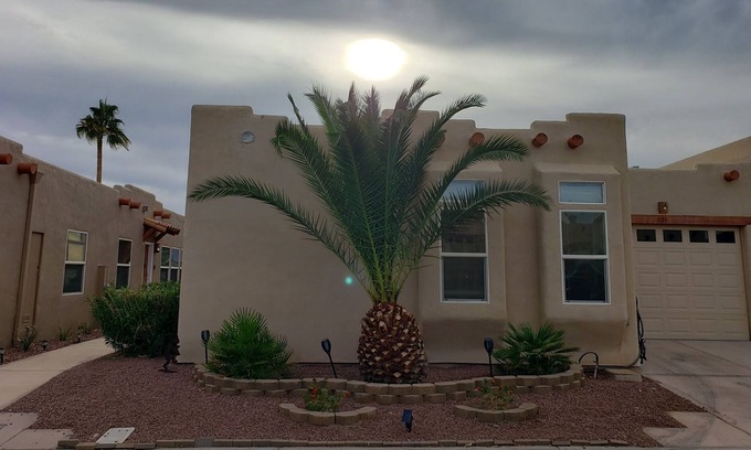Needles House | Colorado River Retreat