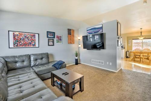 Northeast Colorado Springs House | Colorado Springs Vacation Home - Walk to Park