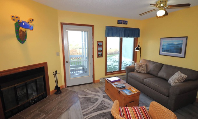 Bayfield Condo | Colorful Beach Front Condo with Lake Views