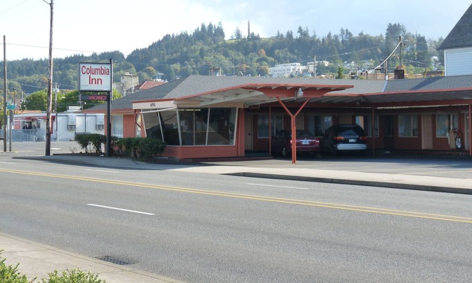 Astoria Hotel | Columbia Inn