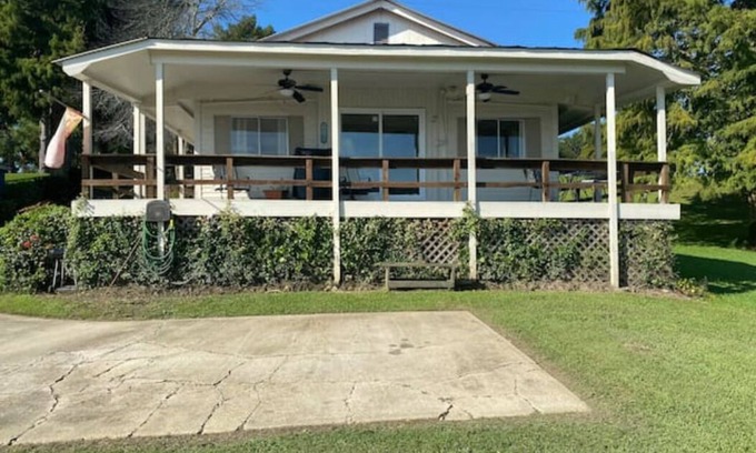 Torbert House | Come fish and enjoy the breeze off the lake! PARTY BARGES AVAILABLE ON REQUEST