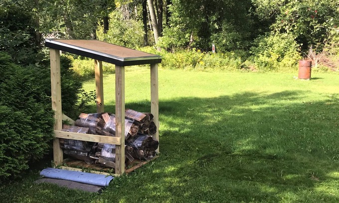 Escanaba House | Come Getaway to Upper Michigans Back Yard!