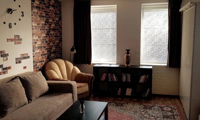 Bucharest House | Come HOME -A tiny house in the center of Bucharest
