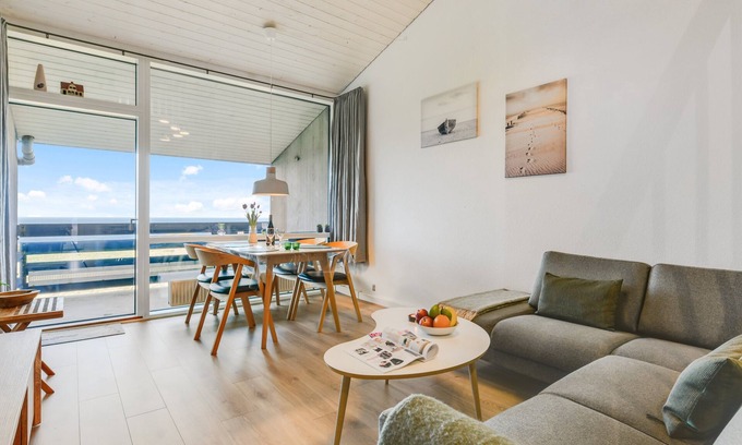 Hirtshals Apartment | Comfort 4-person apartment in the holiday park Landal Fyrklit