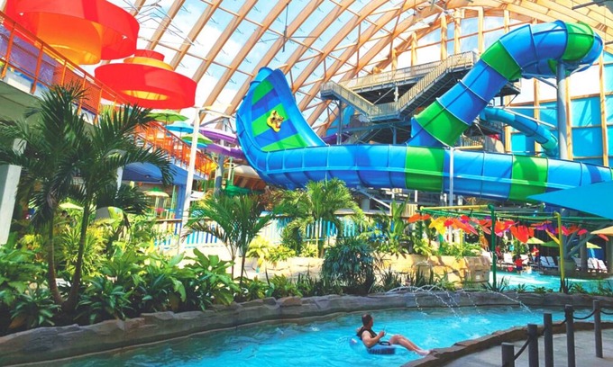 Circleville Resort | Comfort and Convenience! Free Parking, 2 Onsite Pools, Near French Quarter