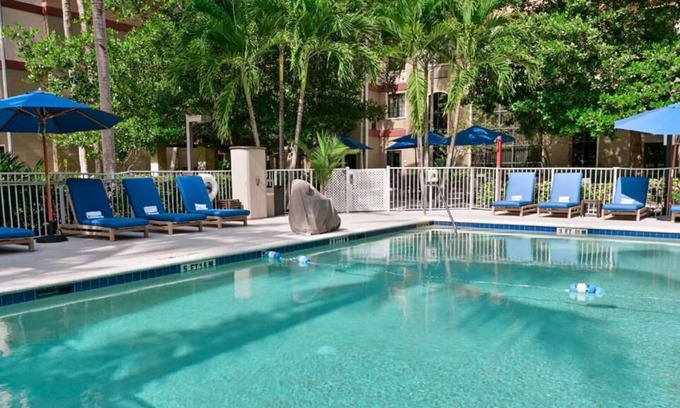 Plantation House | Comfort and Convenience! Outdoor Pool, Kitchenette, FREE Parking, Pets Allowed!