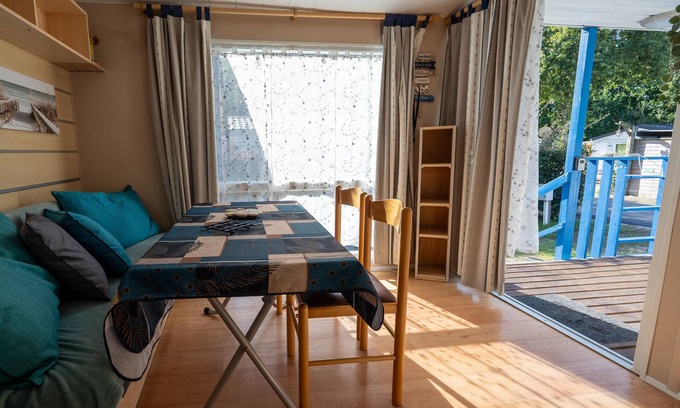 Les Mathes RV Rental | Comfort and Relaxation at Les Mathes: Mobilehome for 6 with Private Garden and Access to Tennis