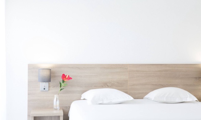 Divonne-les-Bains Apartment | Comfort Aparthotel Divonne La Versoix
