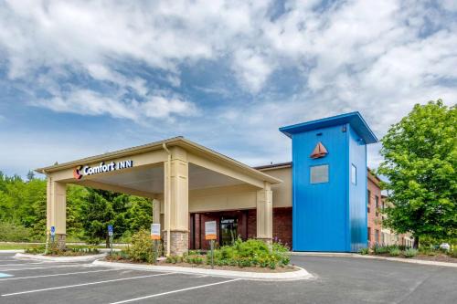 Ellsworth Hotel | Comfort Inn Ellsworth - Bar Harbor