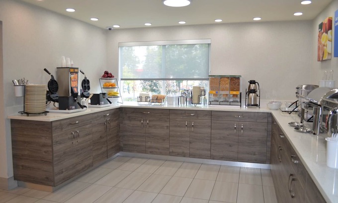Beaverton Hotel | Comfort Inn & Suites Beaverton - Portland West