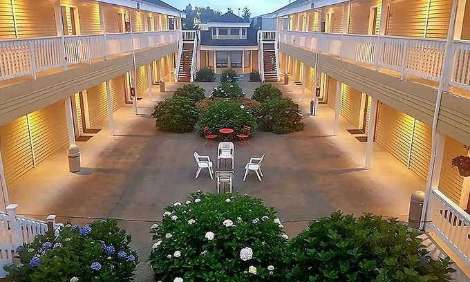 Enumclaw House | Comfort Meets Affordability at GuestHouse Enumclaw! Free Parking, Pets Allowed