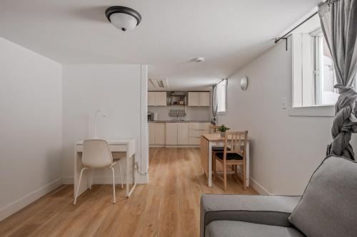 Maizerets Apartment | Comfort & Practicality, 1 CH, Limoilou, Enfant-Jésus