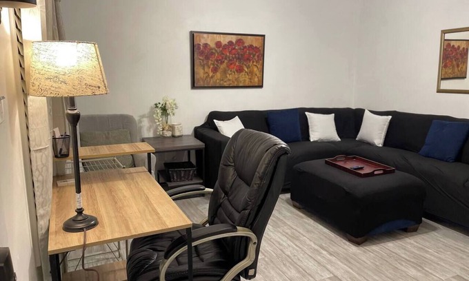 Elizabeth City House | Comfort & Quiet in a Central location