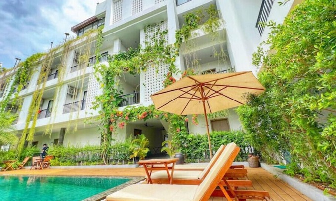 Siem Reap Hotel | Comfort Room in quiete cozy pool area 5 min from city center!