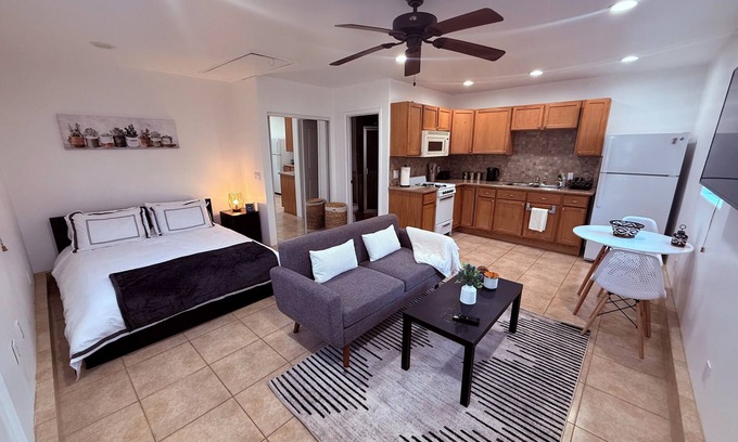 Van Nuys Apartment | Comfort Studio Near 101/405