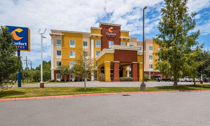 Denham Springs Hotel | Comfort Suites Denham Springs