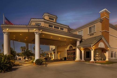 Townsite Hotel | Comfort Suites Oceanside Camp Pendleton Area