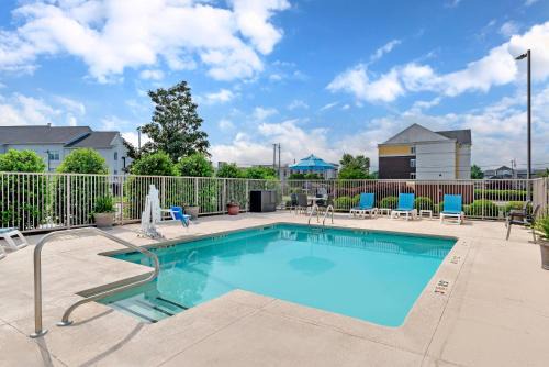 Oxford Hotel | Comfort Suites Oxford I-20 exit 188