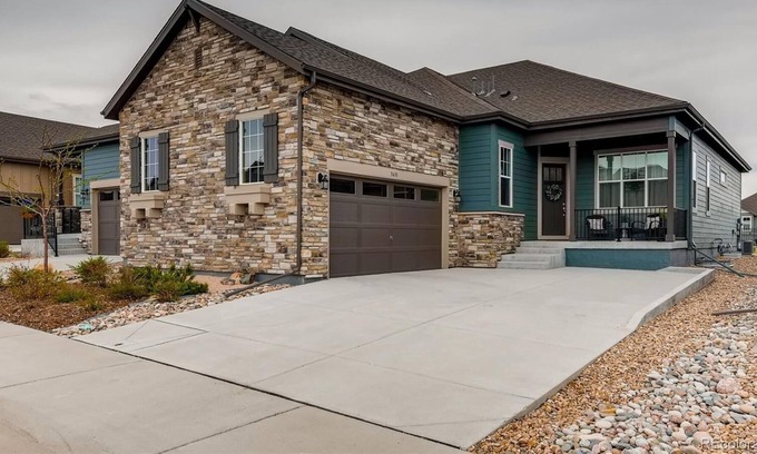 The Meadows House | Comfortable 3 Bedroom Patio Home in the Meadows
