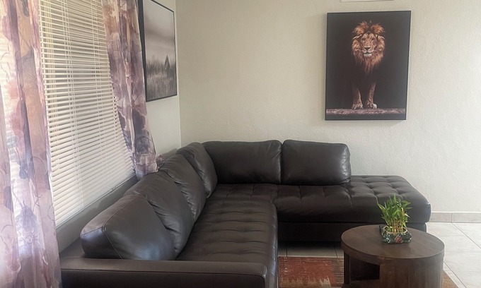 California City House | Comfortable 4-bedroom Stay in Easy Going Cal-City!