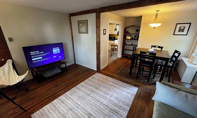 Old North End Apartment | Comfortable and Cozy Apt with Parking