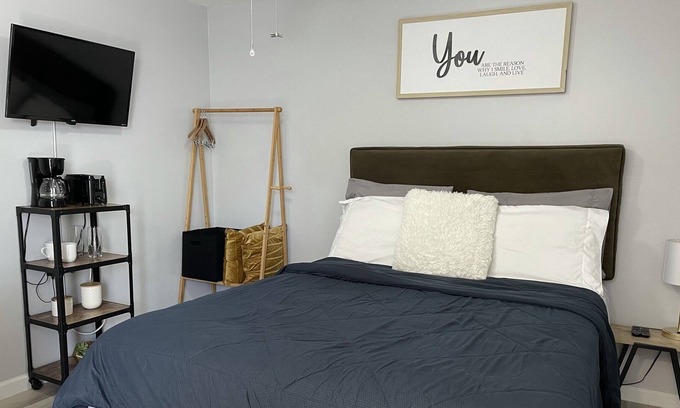 Citrus Park Apartment | Comfortable and Stylish room at Citrus Park, Tampa (Solo/couple travel)