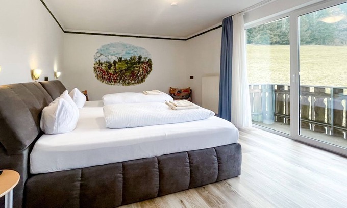 Winterberg House | Comfortable and versatile room -perfect for relaxation, work and exchange
