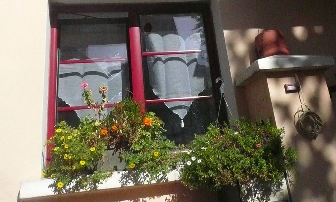 Argeles Gazost Apartment | Comfortable apartment in traditional renovated house