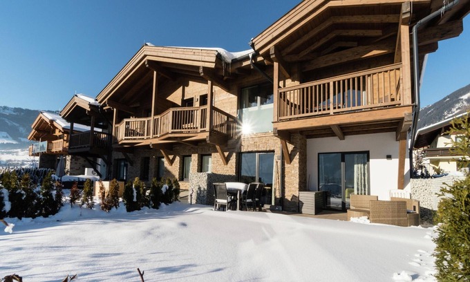 Piesendorf Apartment | Comfortable apartment with sauna and balcony