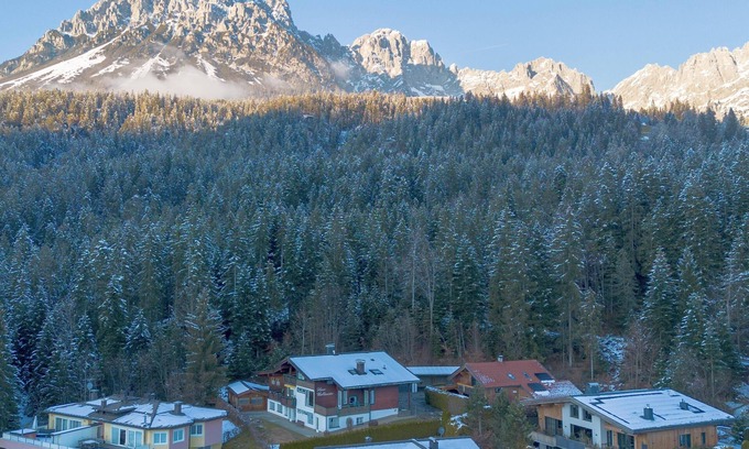 Ellmau Apartment | Comfortable apartment close to the ski bus
