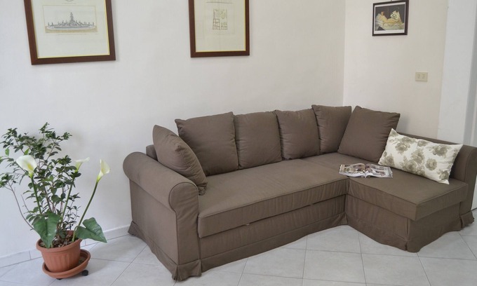 Montecalvario Apartment | Comfortable apartment in the historic center of Naples close to everything