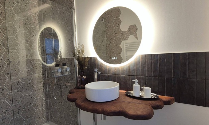 Saumur Apartment | Comfortable cocoon 400m from Saumur cellars, close to golf course, IFCE, Loire.