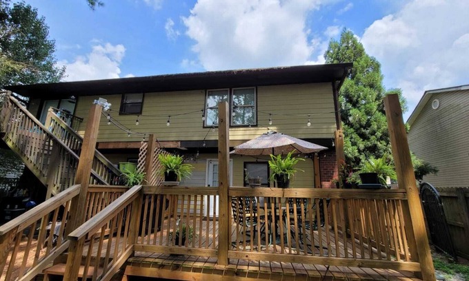 Lawrenceville Apartment | Comfortable departament with private entrance.