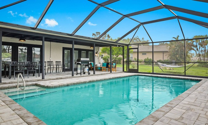 Port Charlotte Apartment | Comfortable Guest Suite With Waterfront Views!