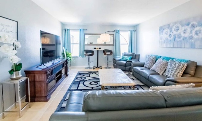Highland Hills House | Comfortable home away from home
