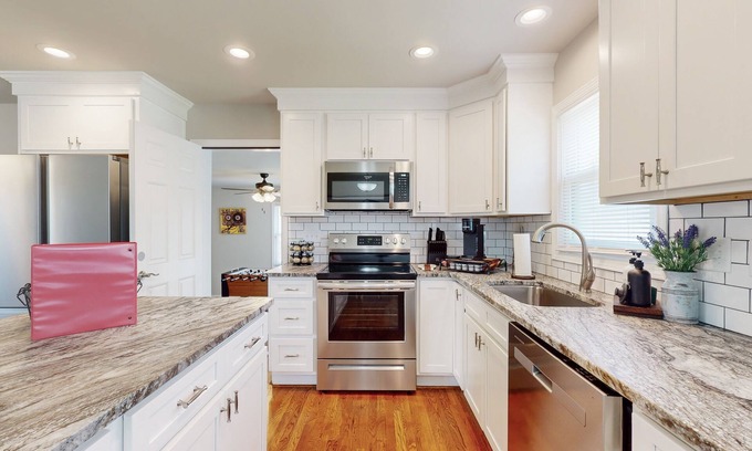 Dunean House | Comfortable home with large yard, AC, WD, 45 min to Clemson, shopping, dining