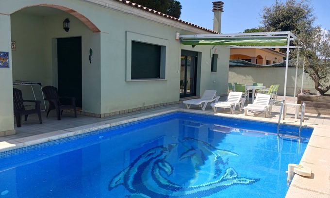 L'Escala House | Comfortable house for 6 pers. with private pool in L'Escala