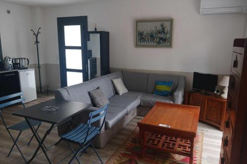 La Lironde House | Comfortable house near downtown