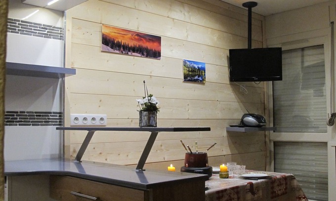 Les Menuires Apartment | Comfortable studio just a stone's throw from the slopes, perfect for skiers! - 1 bedroom