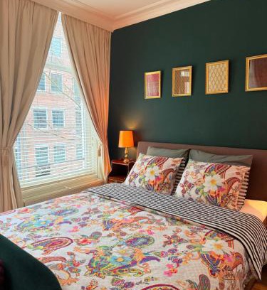 Huygenspark Bed & Breakfast | COMFORTABLE STYLISH ROOM in city centre of The Hague - HOME STAY