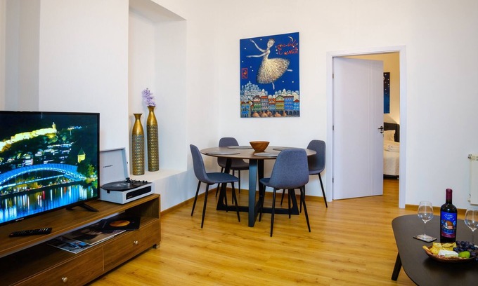 Sololaki Apartment | Comfortable two-bedroom apartment in Sololaki, near Liberty Square