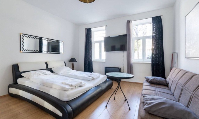 Simmering Apartment | Comfortable, well-located Signature Studio 3P KR